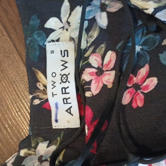 Two Arrows Black Pink Floral Lace Up VNeck Blouse I - Picture 2 of 6